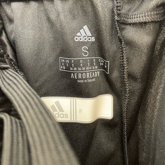 NWOT University of Miami Adidas Shorts Size S - Picture 3 of 3